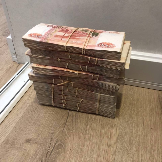 🤑 | SIGNALS